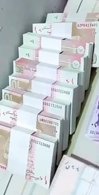 10 wla not 1lakh apko mil ga 8000 ka